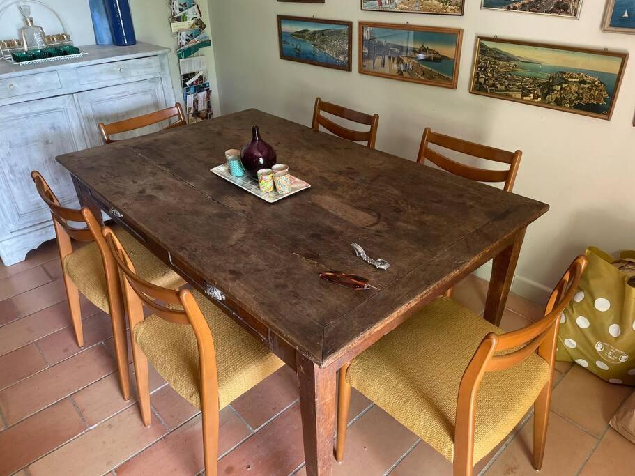Bastidon Farfallina Puyvert Extérieur photo
