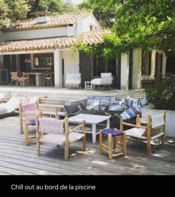 Bastidon Farfallina Puyvert Extérieur photo